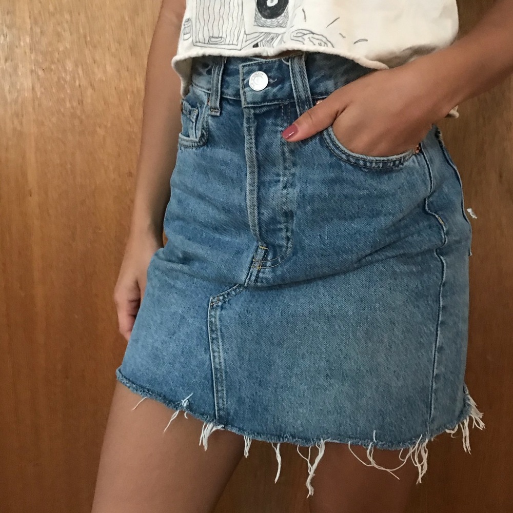 Cute denim skirt